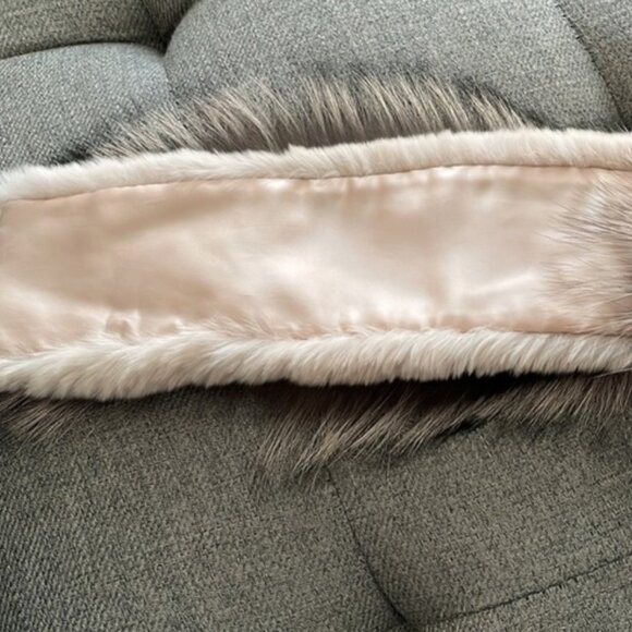 NWOT MaxMara Fur Scarf - Picture 8 of 12
